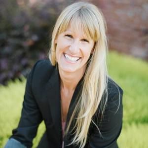 Meet your Posher, Nora